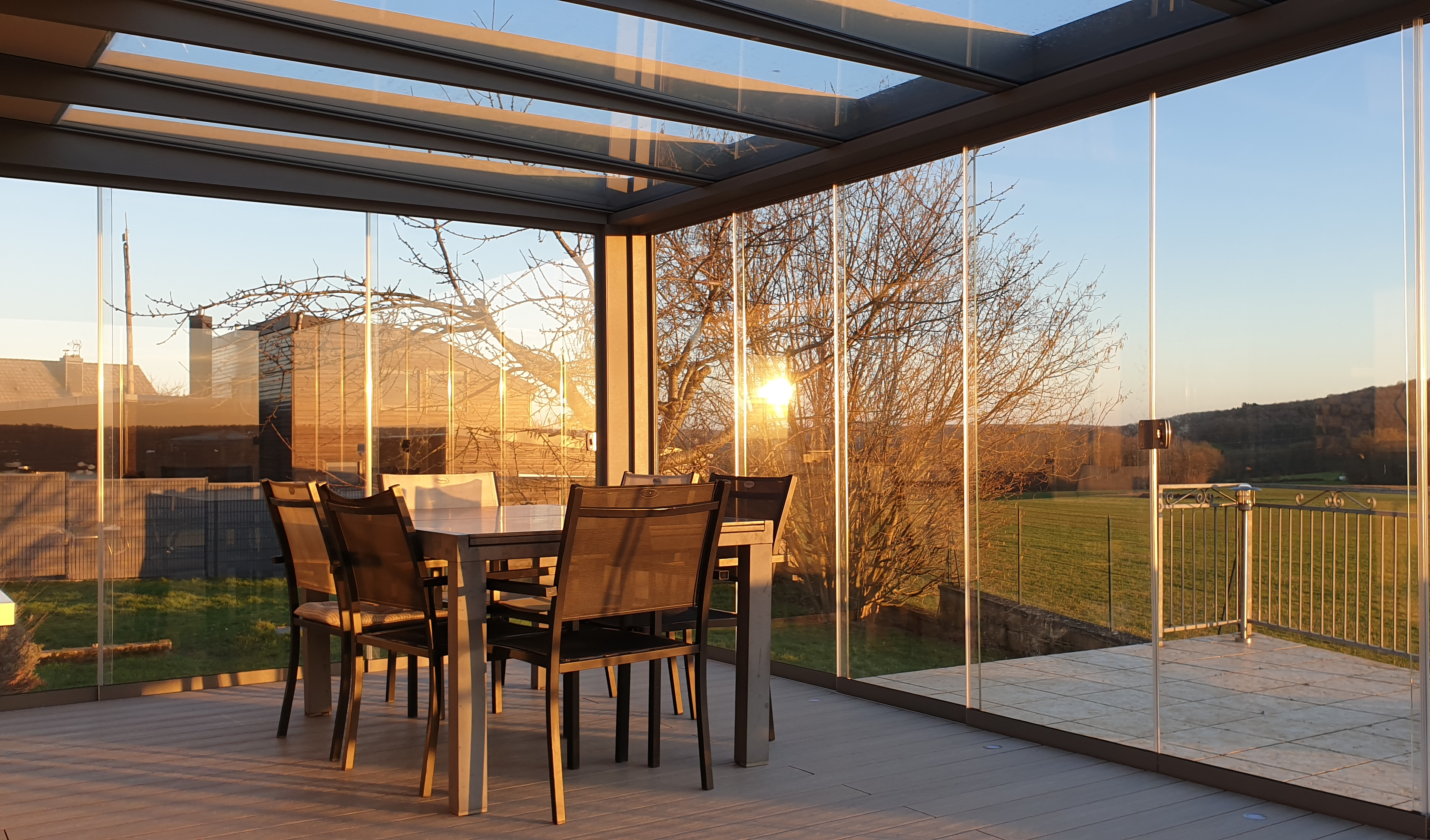 Pergola toiture de terrasse jardin d'hiver aluminium SQOPE