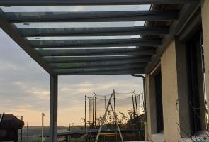 Pergola aluminium toiture de terrasse fixe SQOPE