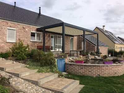 Pergola aluminium Coublanc bioclimatique V3 Lames orientables